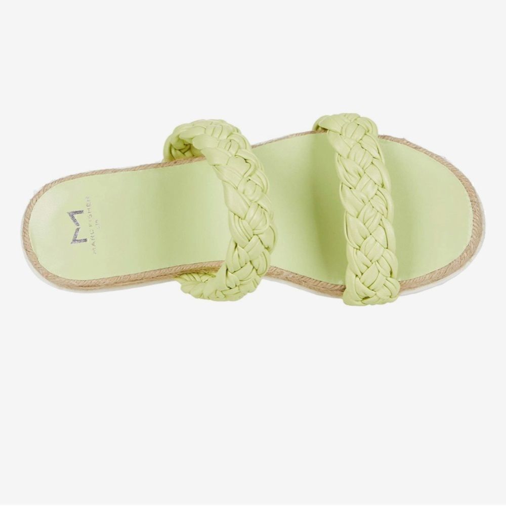 Marc Fisher Ltd Jaimee Espadrille Slide Sandal in Citron Leather Size 6M